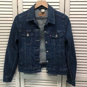 Levi’s Classic Denim Jacket Sz S